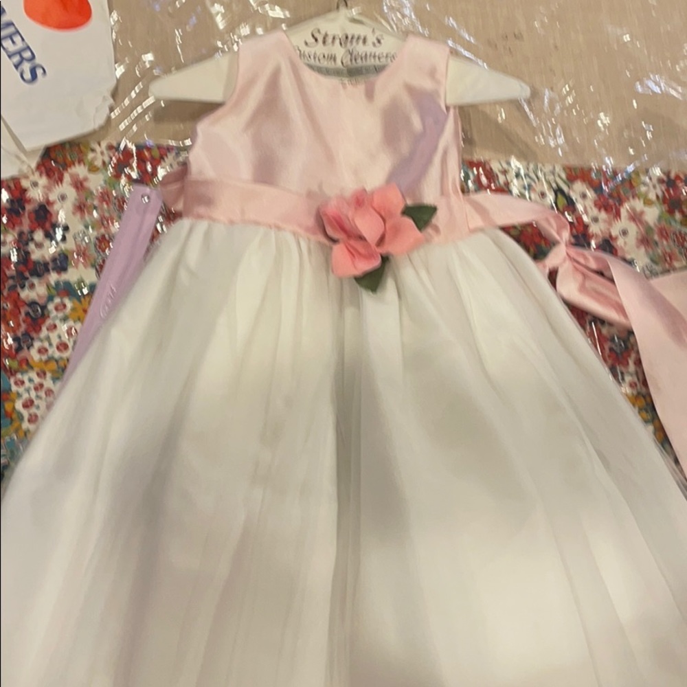 swea pea & lilli flower girl dress (size 6)